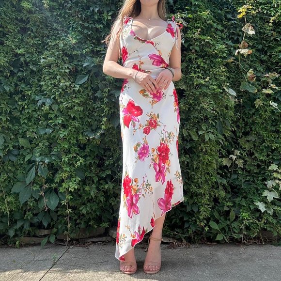 White and pink floral asymmetrical maxi dress - Picture 5 of 8